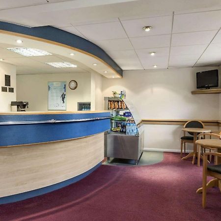 Days Inn Michaelwood M5 Falfield Ngoại thất bức ảnh