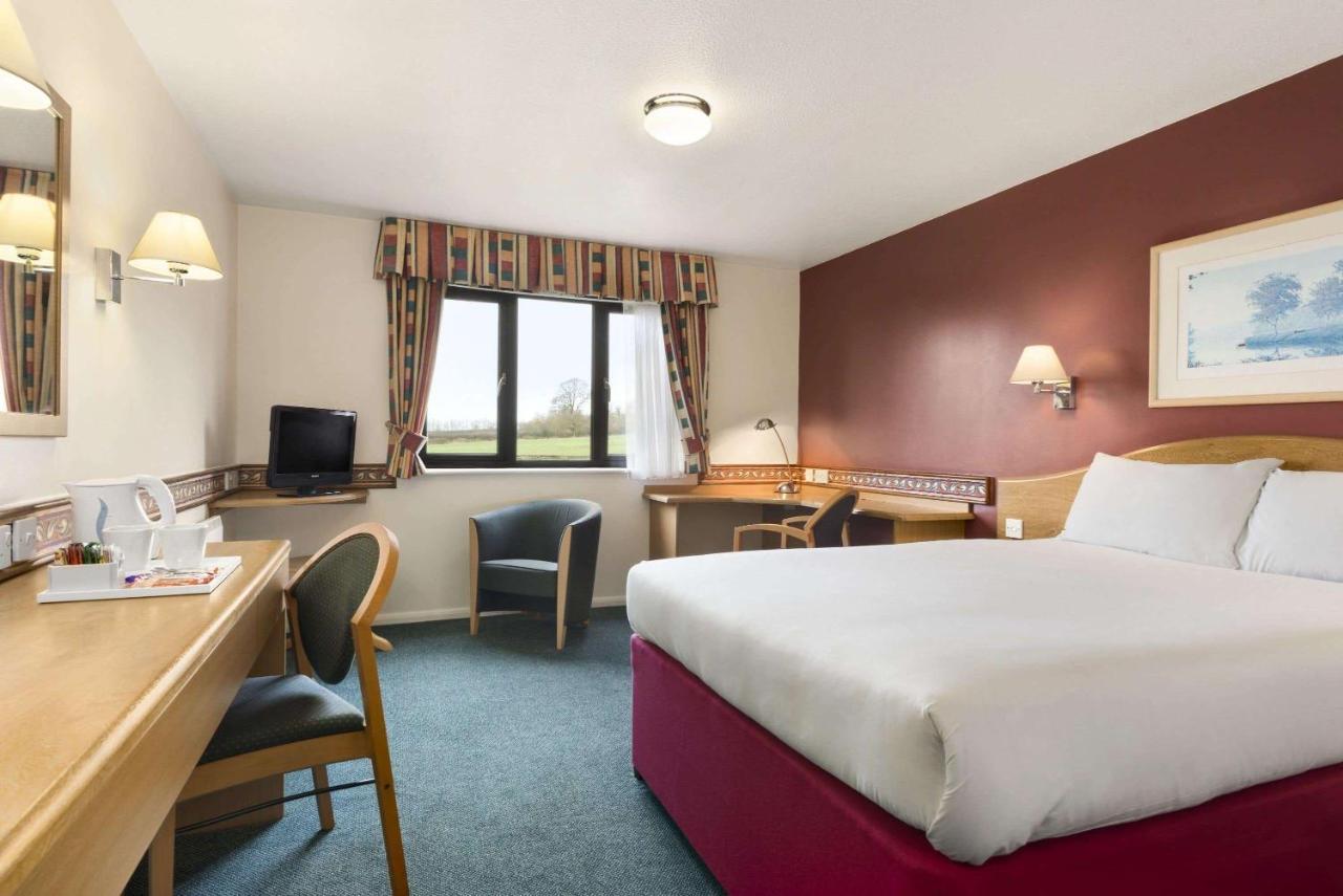 Days Inn Michaelwood M5 Falfield Ngoại thất bức ảnh