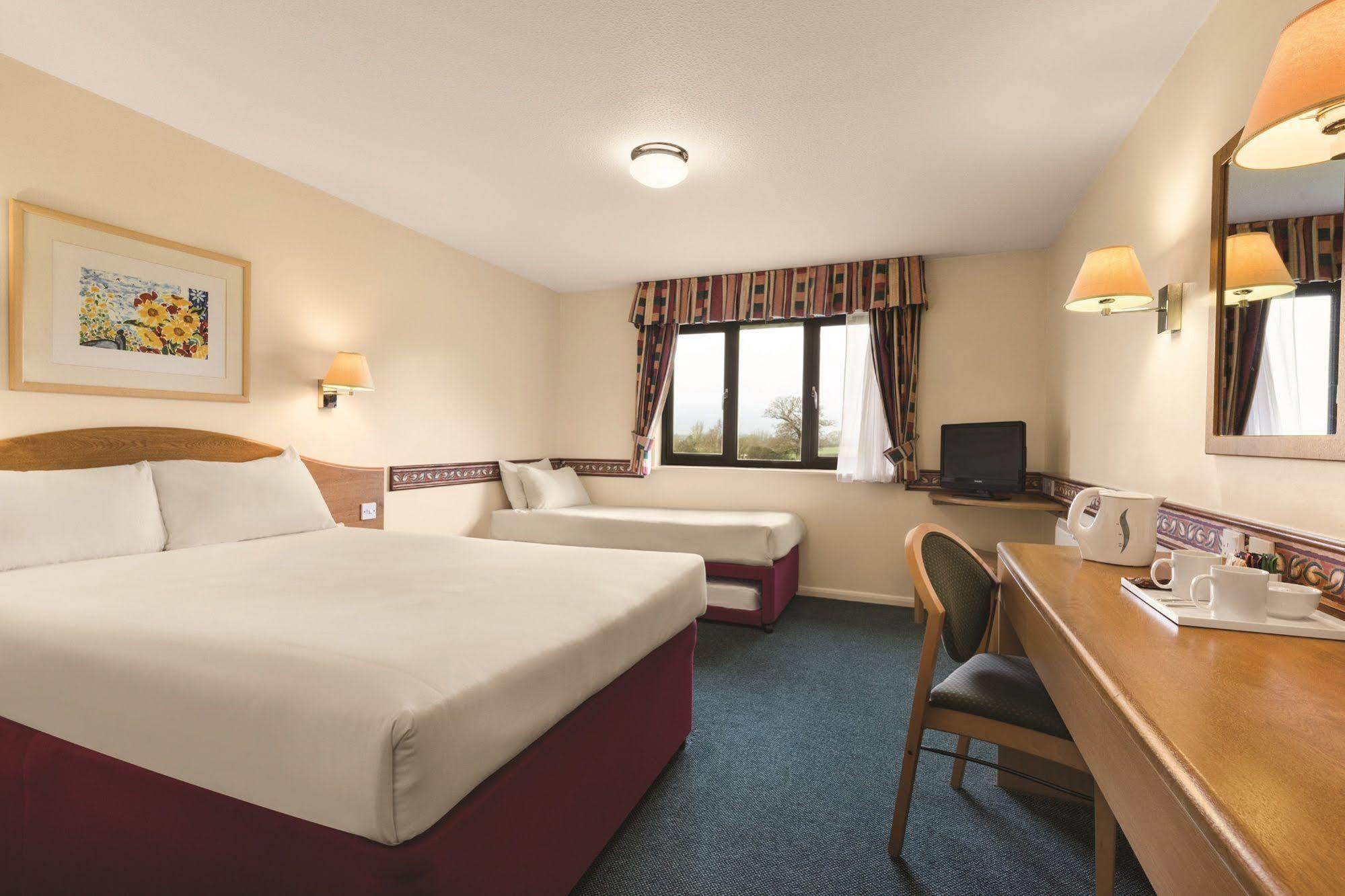 Days Inn Michaelwood M5 Falfield Ngoại thất bức ảnh