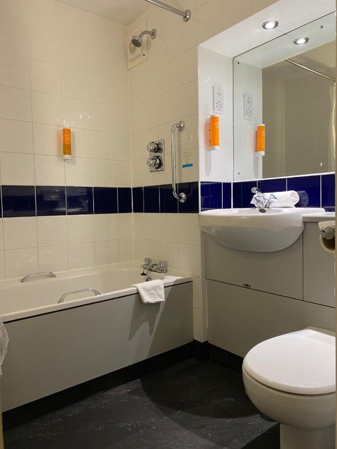 Days Inn Michaelwood M5 Falfield Ngoại thất bức ảnh